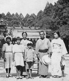 松村幸作の両親と姉弟
